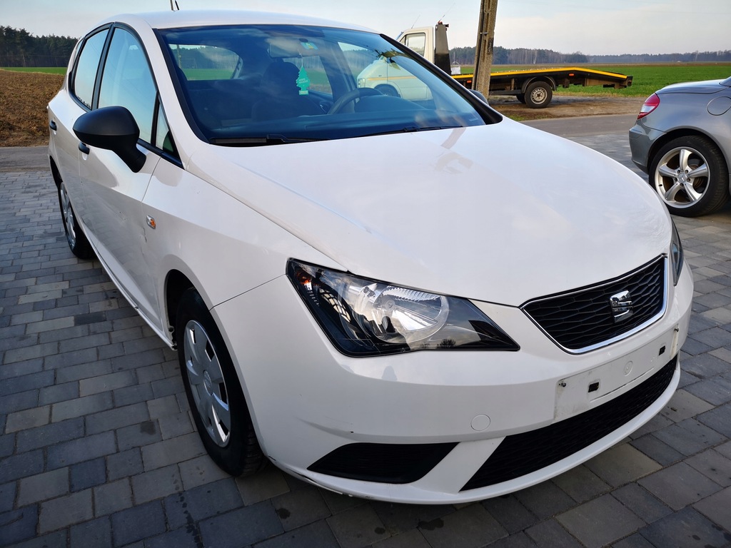 Купить SEAT IBIZA IV * 15R * БЕНЗИН * CLIMA * 84 000 км *: отзывы, фото, характеристики в интерне-магазине Aredi.ru