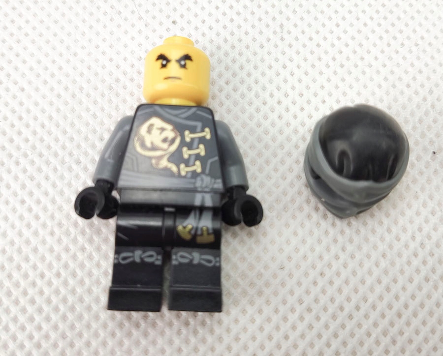 LEGO Figurka Ninjago Cole Skybound