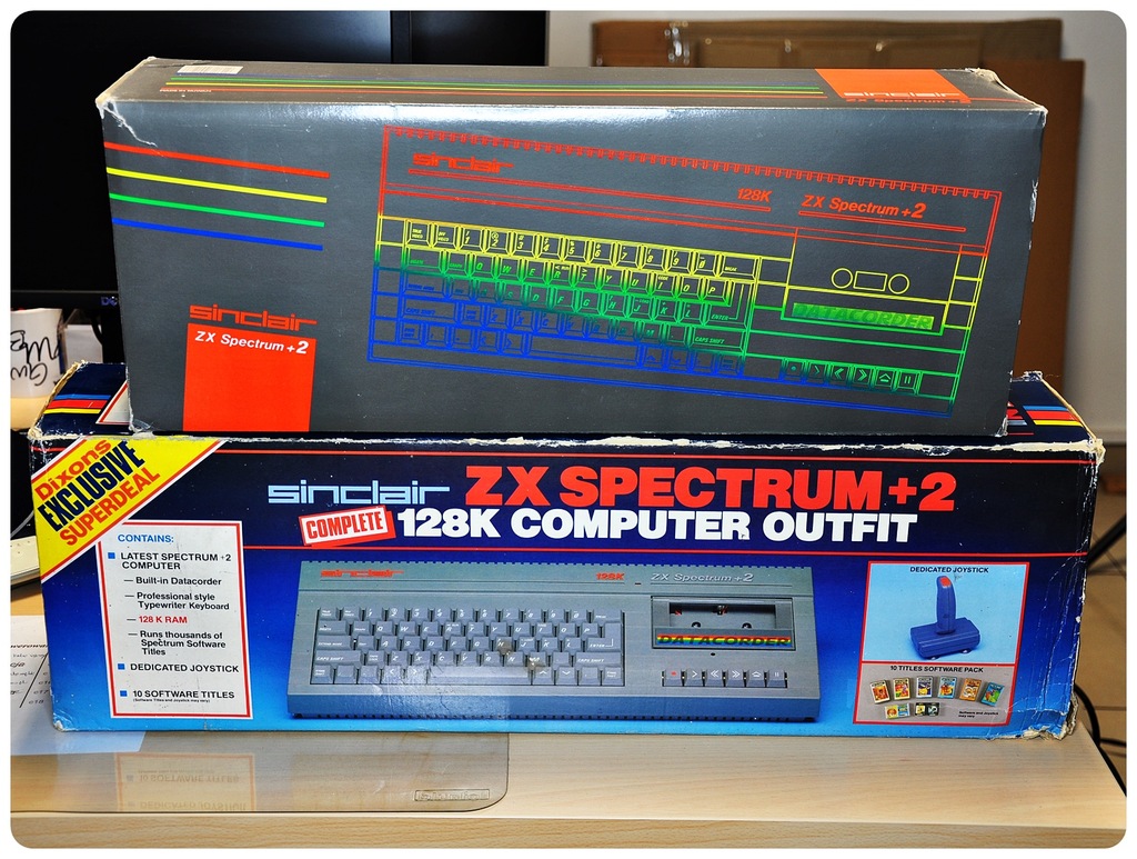 ZX SPECTRUM 128 +2 BOX DIXONS - made in Taiwan