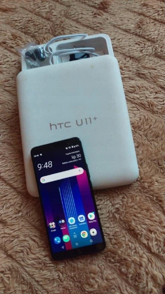HTC U 11+6/128 GB