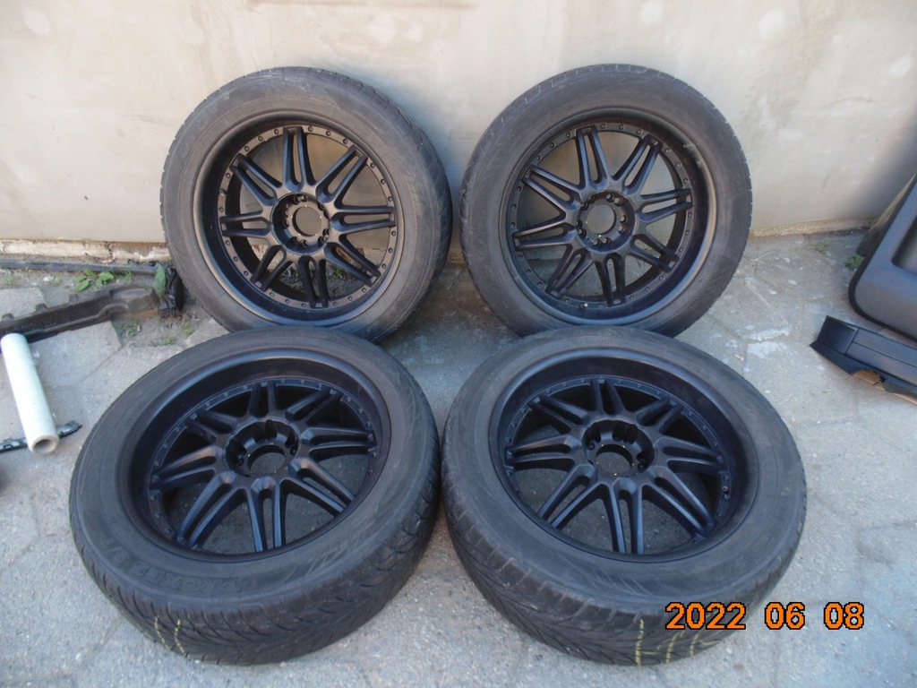 Felgi Opony DODGE RAM 1500 305/45/22