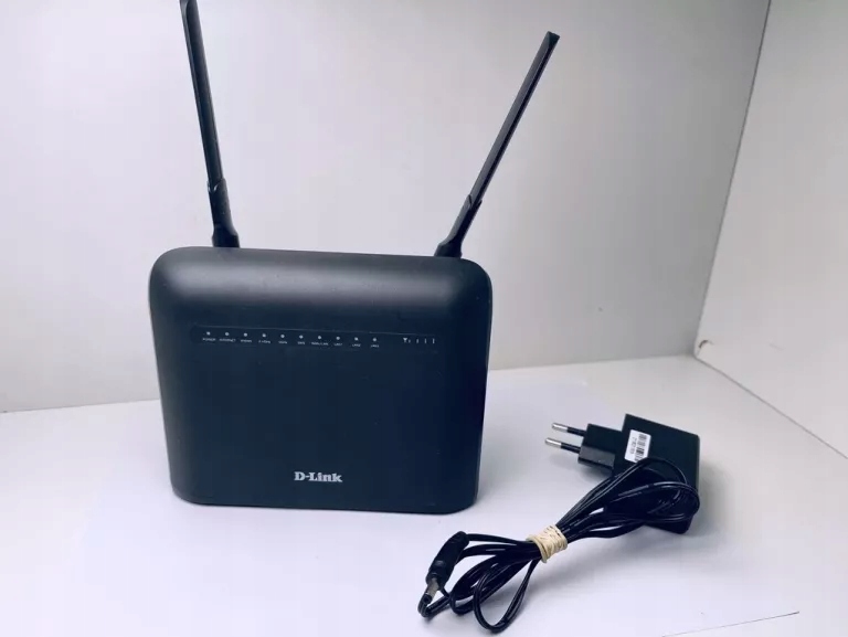 ROUTER D-LINK DWR-961