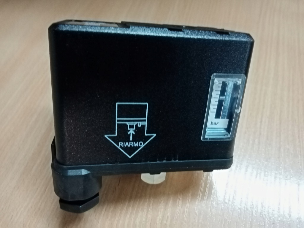 Wyłącznik ciśnieniowy PM 230V 1-5 bar PRESOSTAT