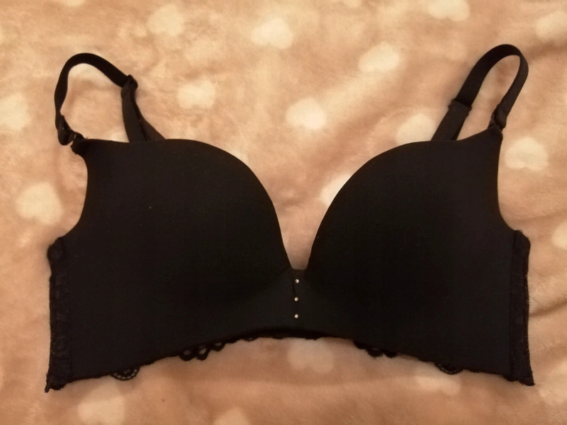 Nowy czarny stanik Esotiq Date 65C