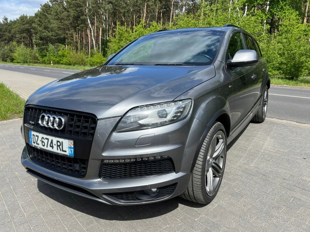 Audi Q7 S line