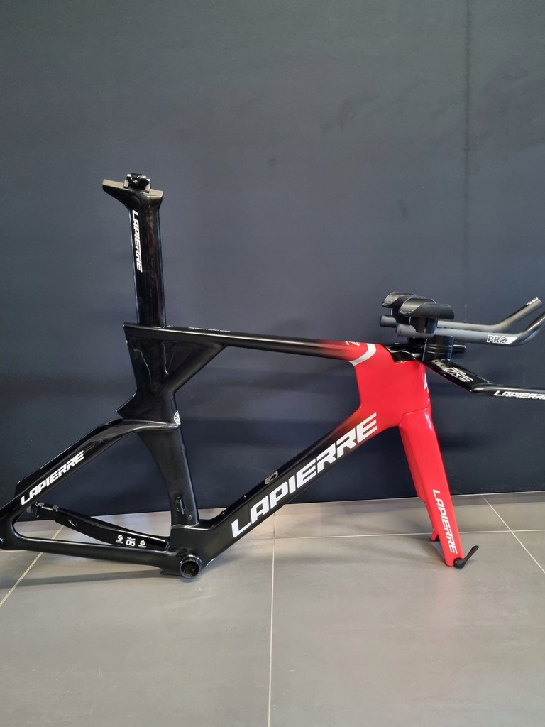 Rama LAPIERRE Aerostorm TT Carbon NA CZAS czasówka