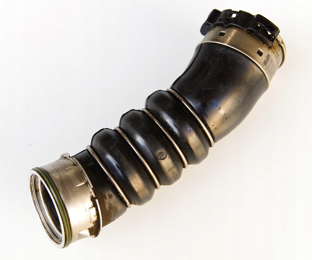 BMW E81 E82 E87 PRZEWOD RURA WAZ TURBO INTERCOOLER 7665181310