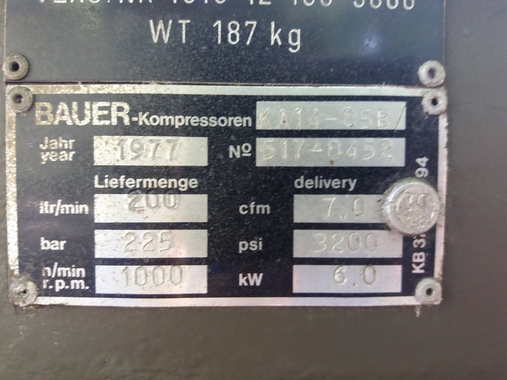Kompresor nurkowy spalinowy Bauer K14 6921566342 oficjalne archiwum