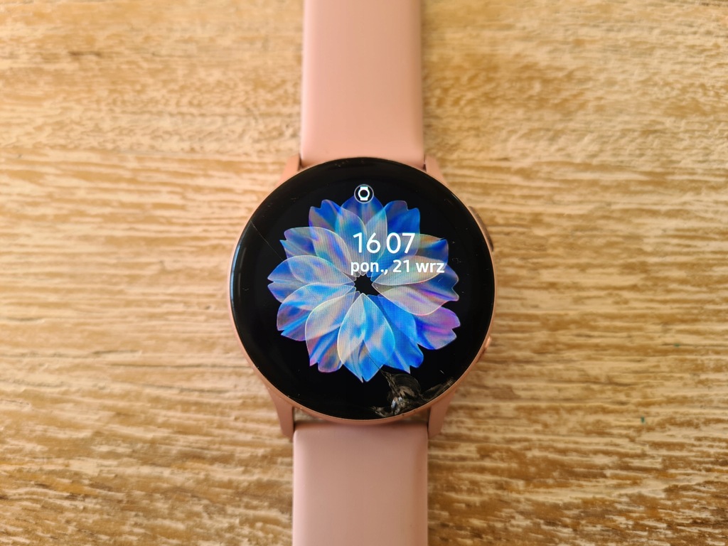 Samsung Galaxy Watch ACTIVE 2 GOLDEN ROSE 40mm 9722162475 oficjalne