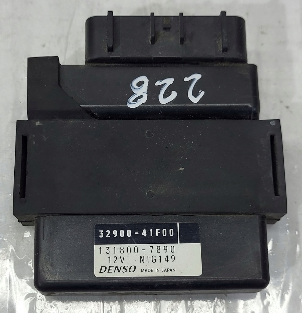 Moduł zapłonowy 32900-41F00 131800-7890 Suzuki Intruder VL 800