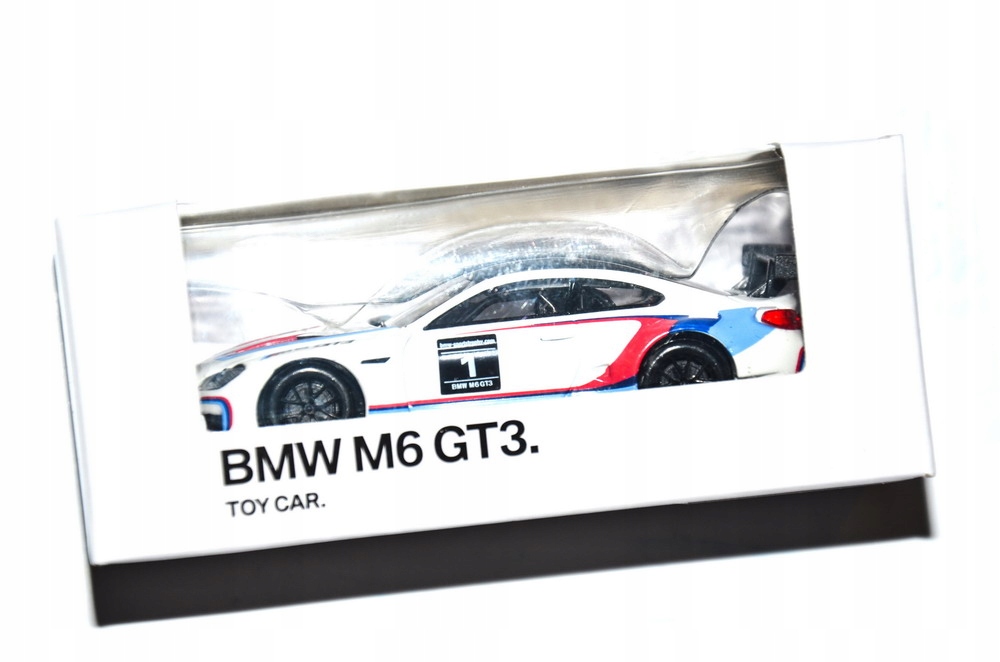 Miniatura BMW M6 GT3 skala 1:64