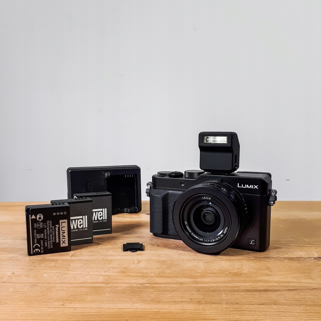 Panasonic DMC-LX100 jak nowy + 2 baterie gratis