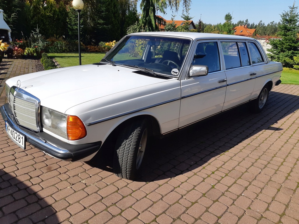 Купить Mercedes W123 300D Lang PULLMAN 8 человек: отзывы, фото, характеристики в интерне-магазине Aredi.ru