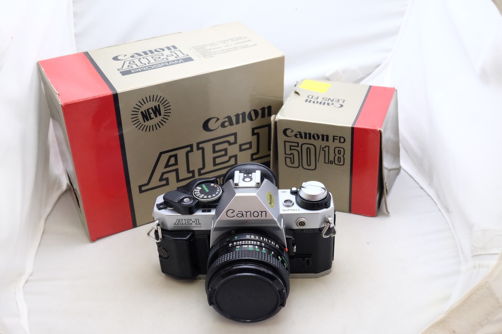 Aparat Canon AE-1 program + Canon FD 50/1.8 - BTFOTO KOMIS