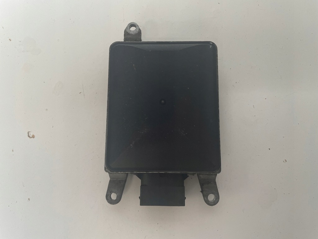 Radar czujnik Distronic asysten zmiany pasa ruchu lewy Audi A6 A7 C7