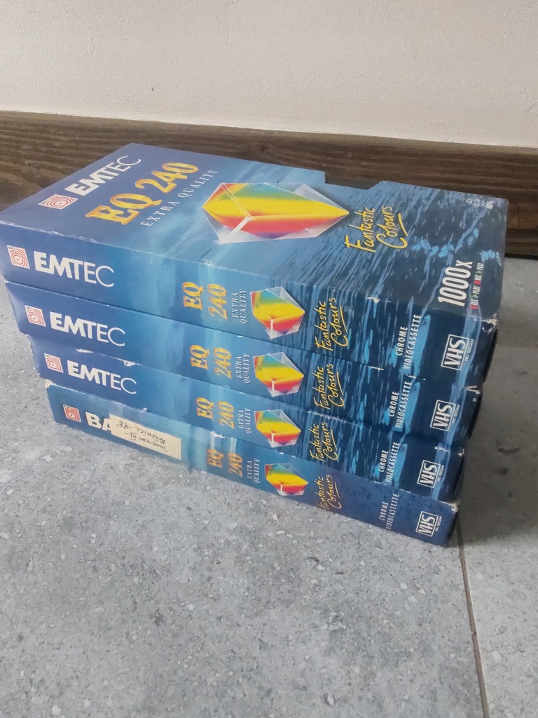 VHS EMTEC EQ 240