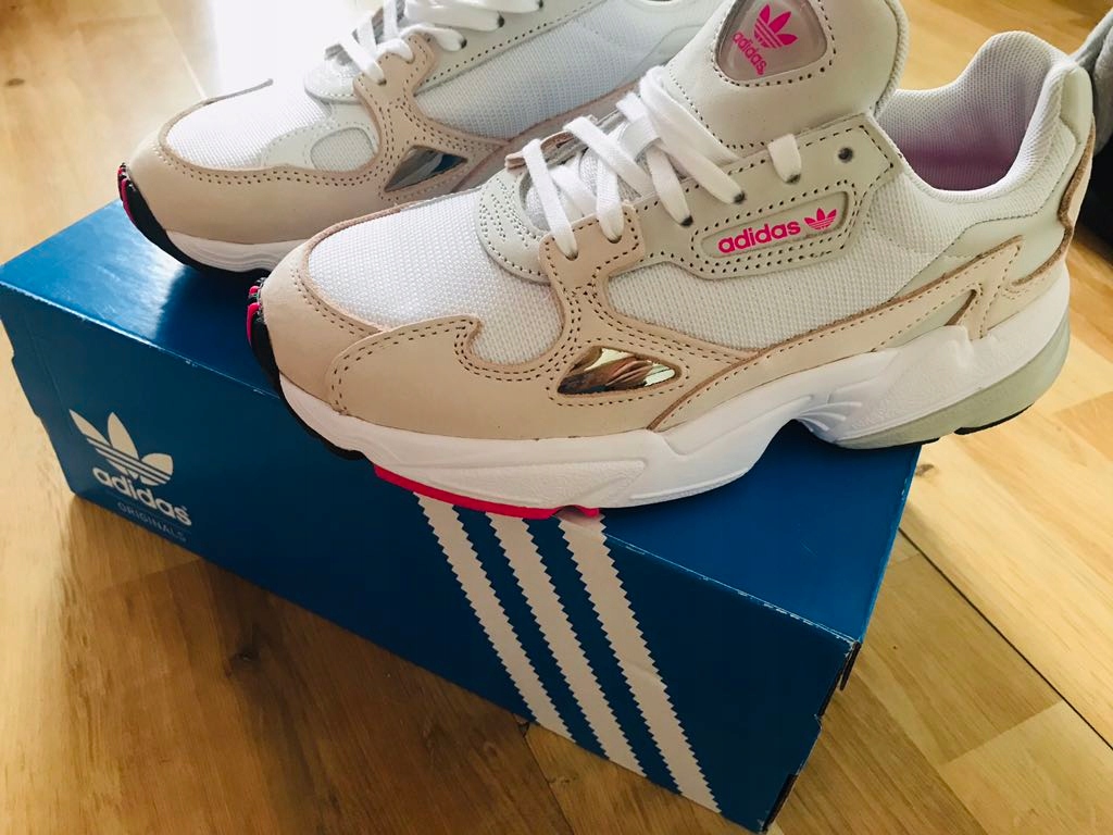 adidas falcon db2763