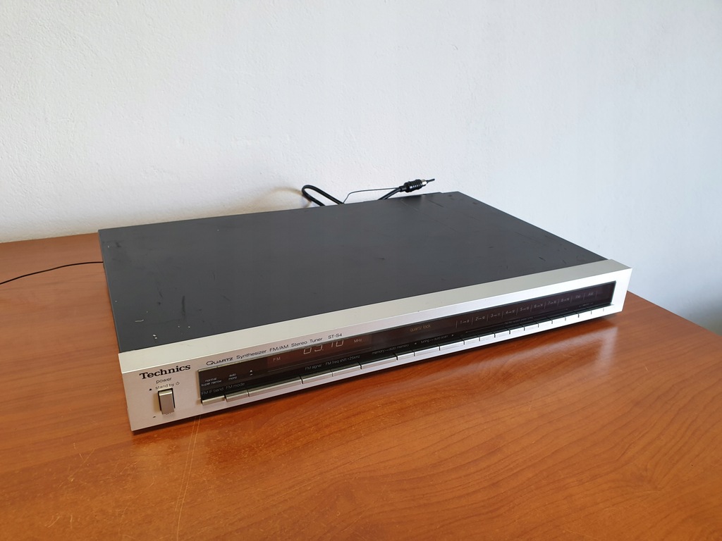 Tuner radio Technics ST-S4 Sprawne ładnie wyświetl