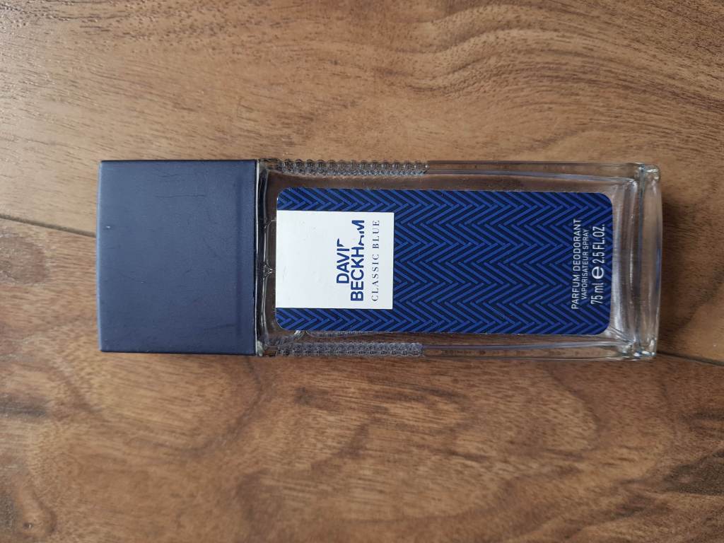 David Beckham Classic Blue dezodorant spray 75 ml