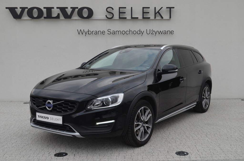 VOLVO V60 Cross Country T5 AWD 253KM POLESTAR FV23