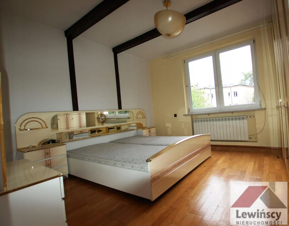 Dom, Piastów, Pruszkowski (pow.), 180 m²