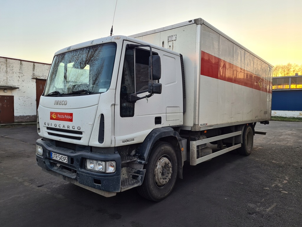 IVECO 180E28 EuroCargo Kabina,Sypialnia,Winda