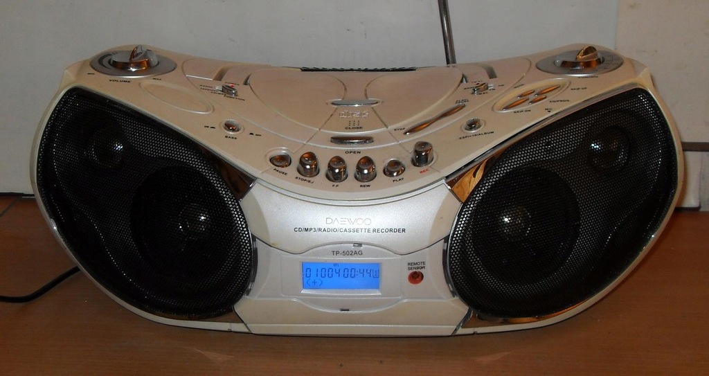 BOOMBOX DAEWOO TP-502AG CD + KASETA + RADIO