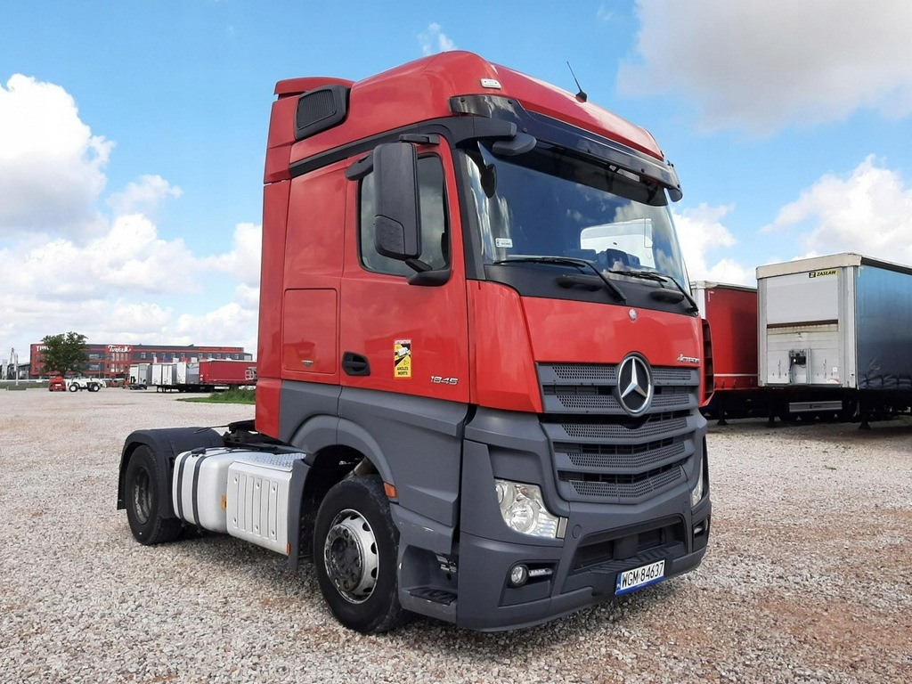 Mercedes Actros