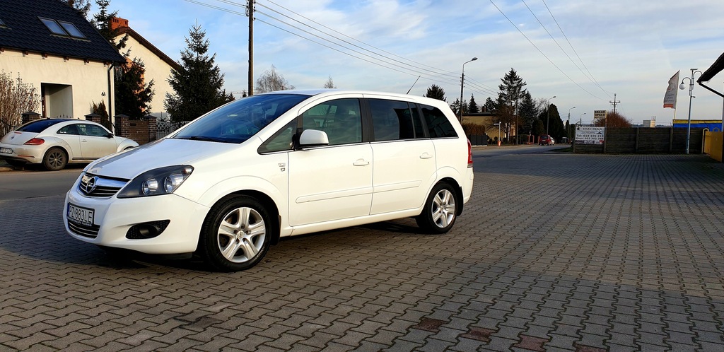 Купить OPEL ZAFIRA B (A05) 1.7 CDTI (M75) 125 л.с.: отзывы, фото, характеристики в интерне-магазине Aredi.ru