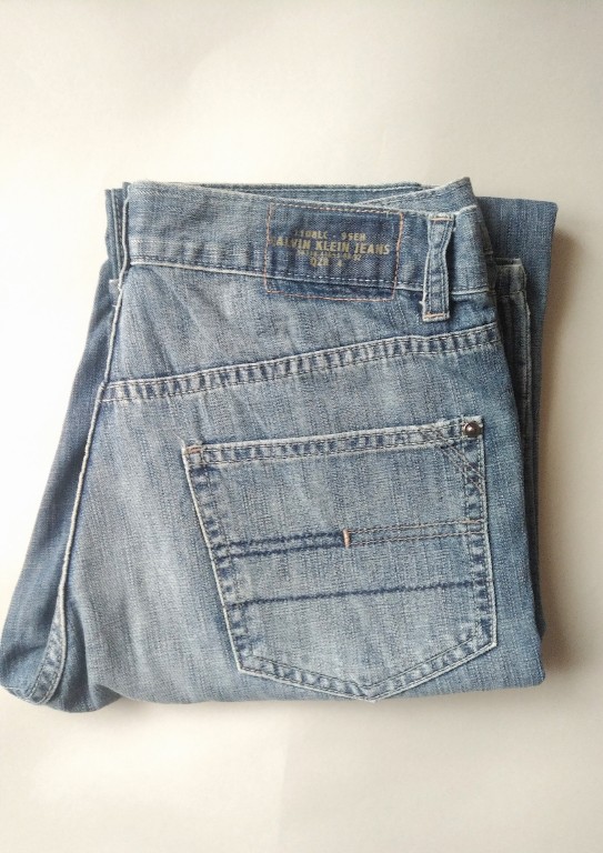 Męskie spodnie jeansowe Calvin Klein W30 L32