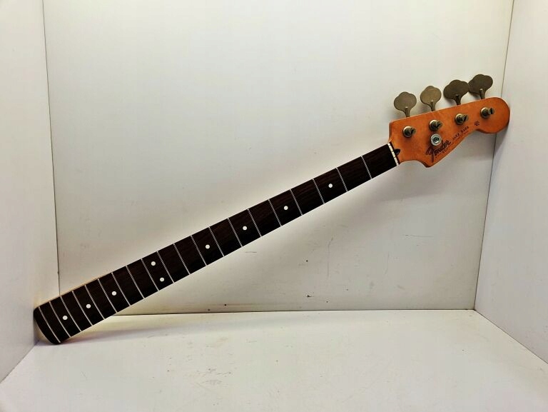 GRYF DO GITARY BASOWEJ FENDER JAZZ BASS