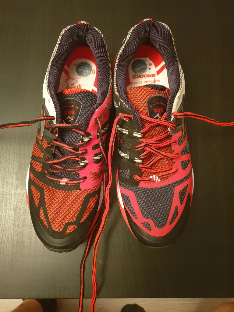 brooks cascadia peretti