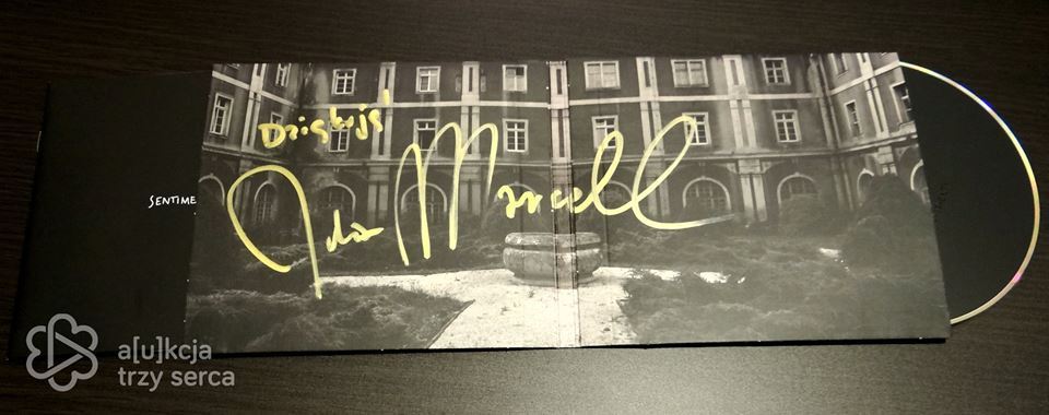 Album "Sentiments" Julii Marcell wraz z autografem