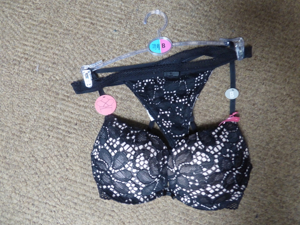 PRIMARK PUSH UP LACE KOMPLET BLACK NUDE 70B X