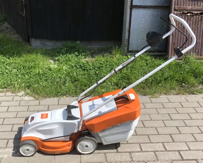 KOSIARKA AKUMULATOROWA STIHL RMA 235 ŁAD + AKU