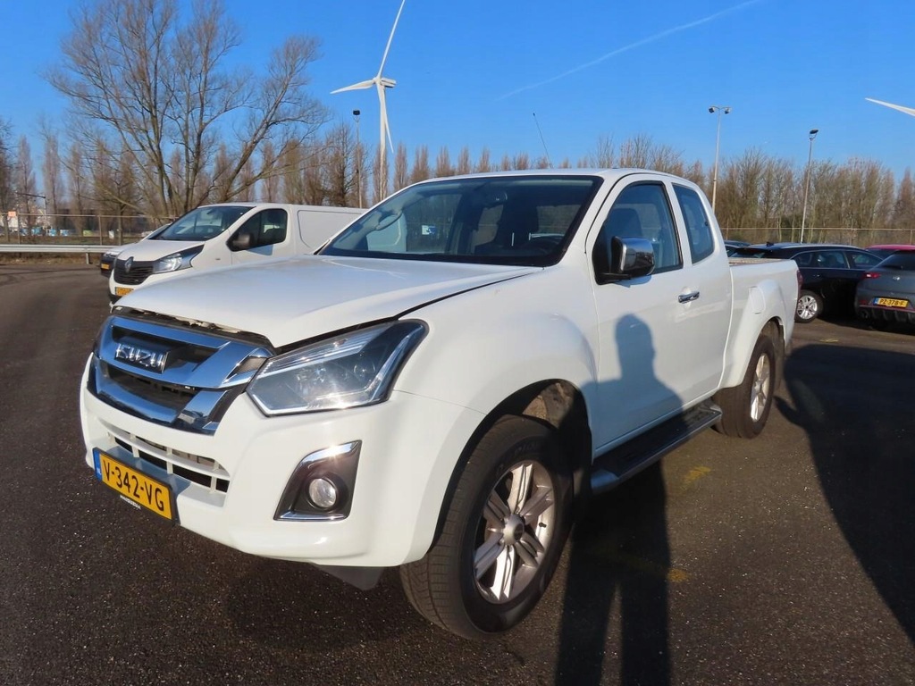 Isuzu D-MAX 1.9L D 4WD Extended Cab LS Auto 4d