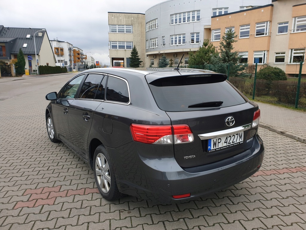 Купить TOYOTA AVENSIS PREMIUM COMBI ASO ПОЛЬША 2.0 D-4D: отзывы, фото, характеристики в интерне-магазине Aredi.ru