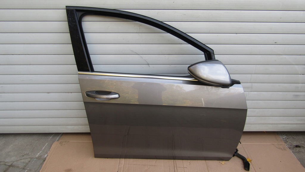 VW GOLF 7 VII DRZWI PRZÓD PRAWE LA7N 5 DRZWI POLECAM @@@