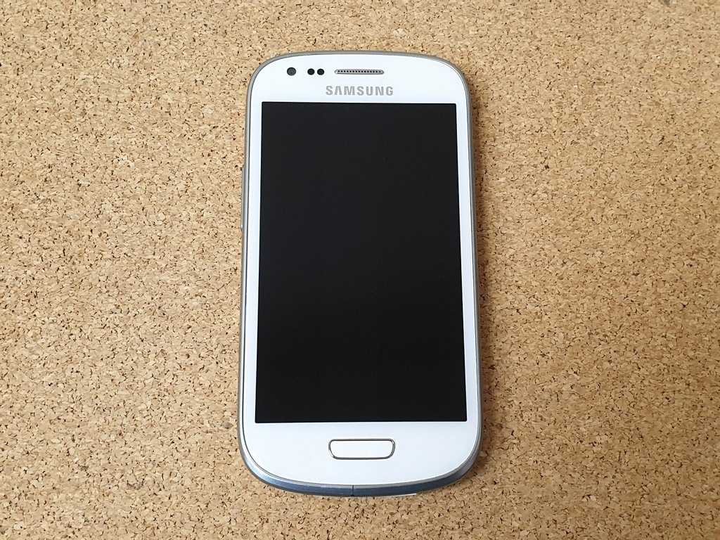 Купить Samsung Galaxy S3 SIII Mini I8190 1/8 ГБ белый микс: отзывы, фото, характеристики в интерне-магазине Aredi.ru