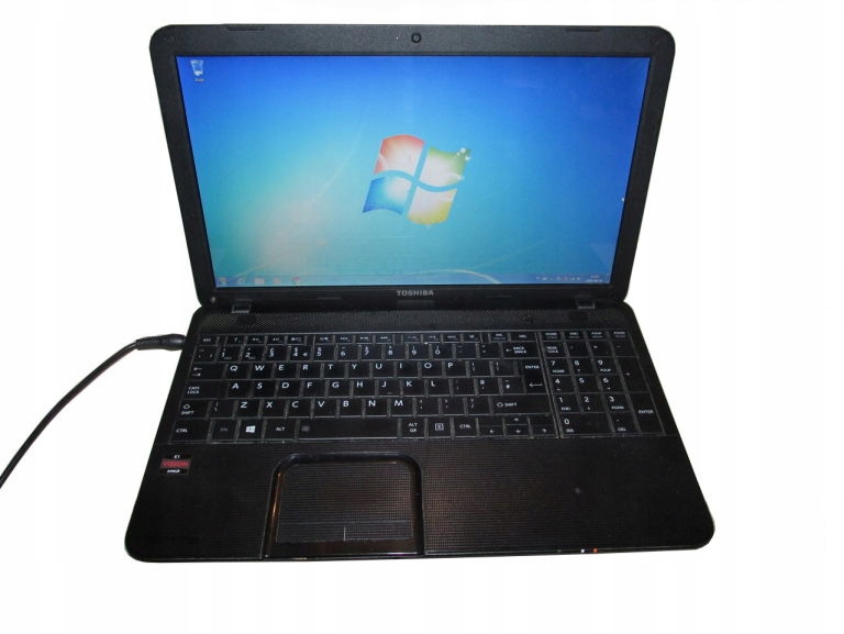 LAPTOP TOSHIBA C850D 6 GB / 500 GB