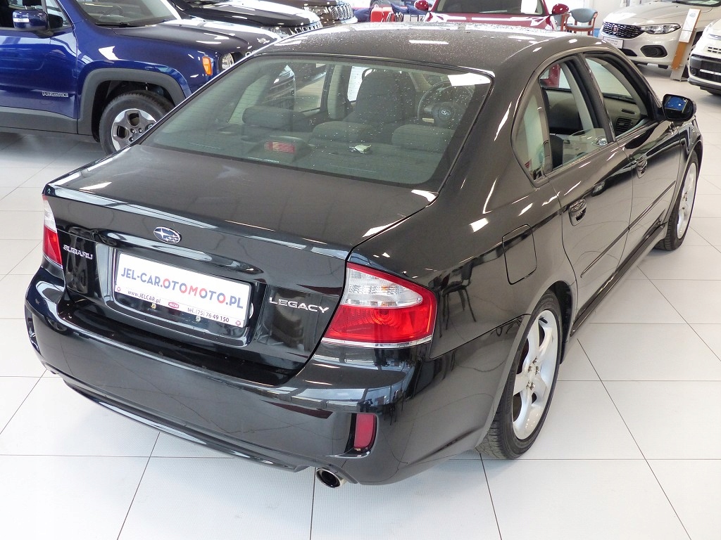 Купить Subaru Legacy 2.5 Boxer 173 л.с. Люк на крыше AWD 4x4: отзывы, фото, характеристики в интерне-магазине Aredi.ru