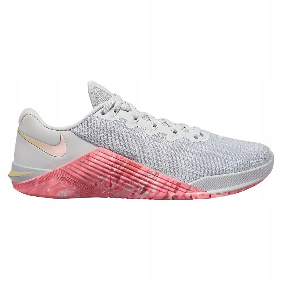 nike metcon 40