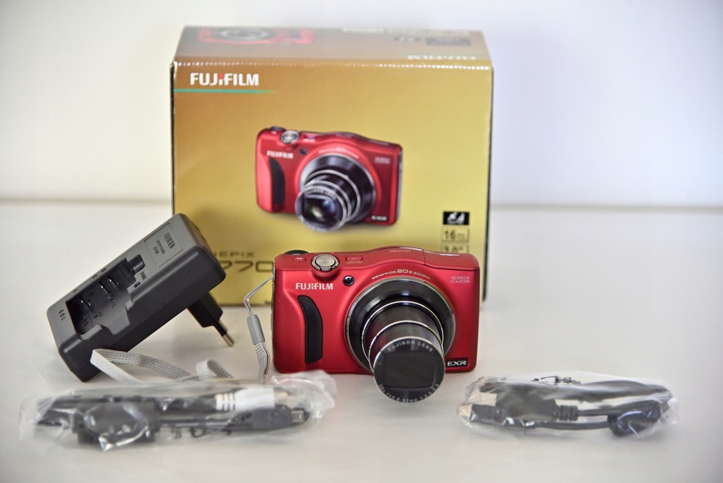 Aparat Fujifilm Finepix F770 EXR uszkodzony