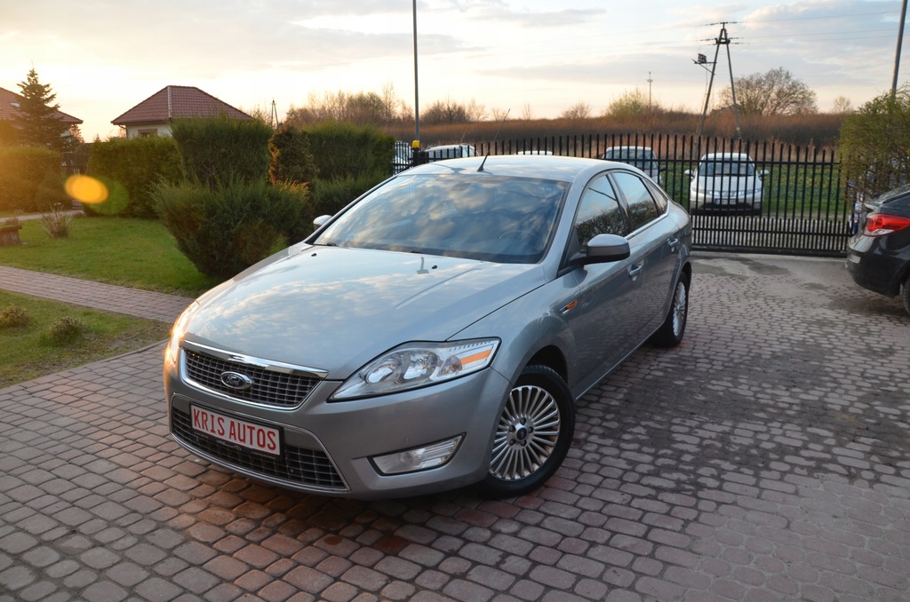 Купить FORD MONDEO 2.0i 145KM // Convers+ Navi Titanium: отзывы, фото, характеристики в интерне-магазине Aredi.ru