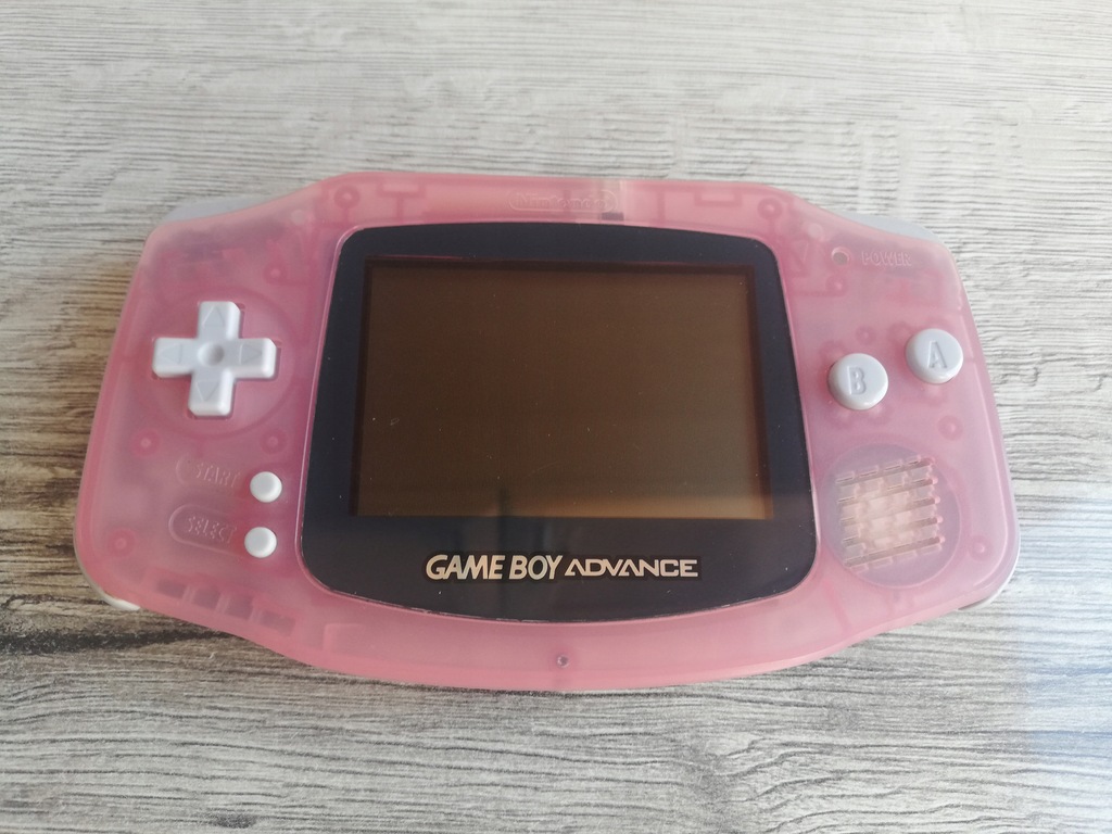 Konsola Nintendo Game boy Advance !