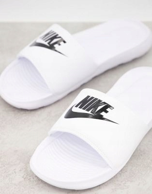 NIKE VICTORI ONE KLAPKI MĘSKIE BIAŁE LOGO 44 1ROC