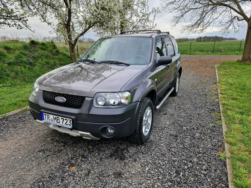 Ford Maverick 2.3i 150KM 4x4 z DE Klima Opłacony