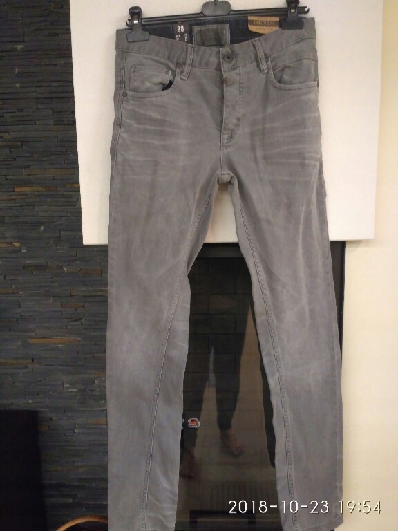Bershka jeansy 30 pas 78cm szare