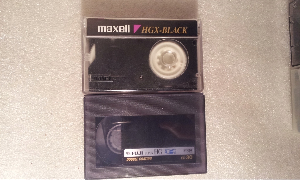 2 x kaseta taśma VHS-C VHSC - MAXELL + FUJI