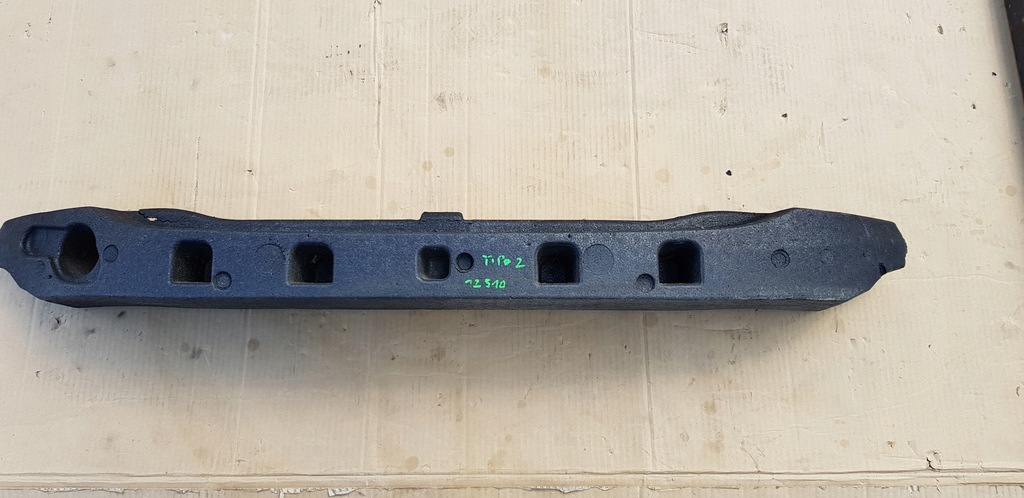 Fiat Tipo 2 absorber zderzaka przedniego.